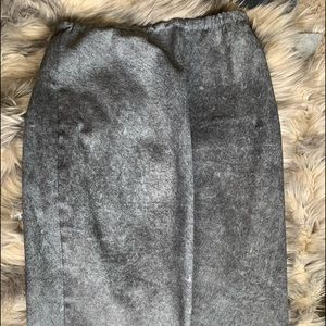 Elite Tahari pencil skirt